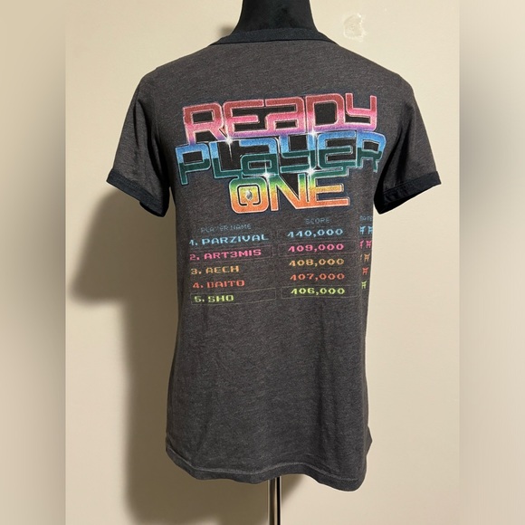 EUC Ready Player One Crewneck High Score Multicolor Graphic Tee size medium - Picture 5 of 9